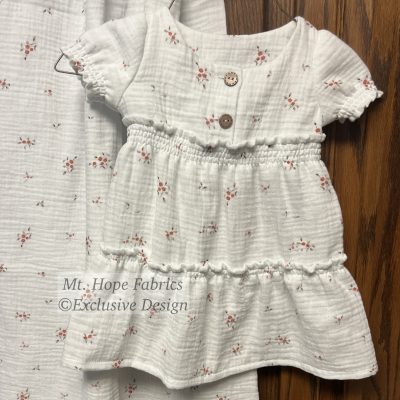 Double Gauze- Dainty Rust Floral 5257