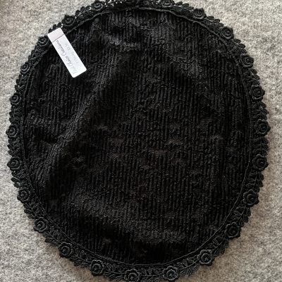 Stretch Lace Knit Oblong Veil, size 9, Black